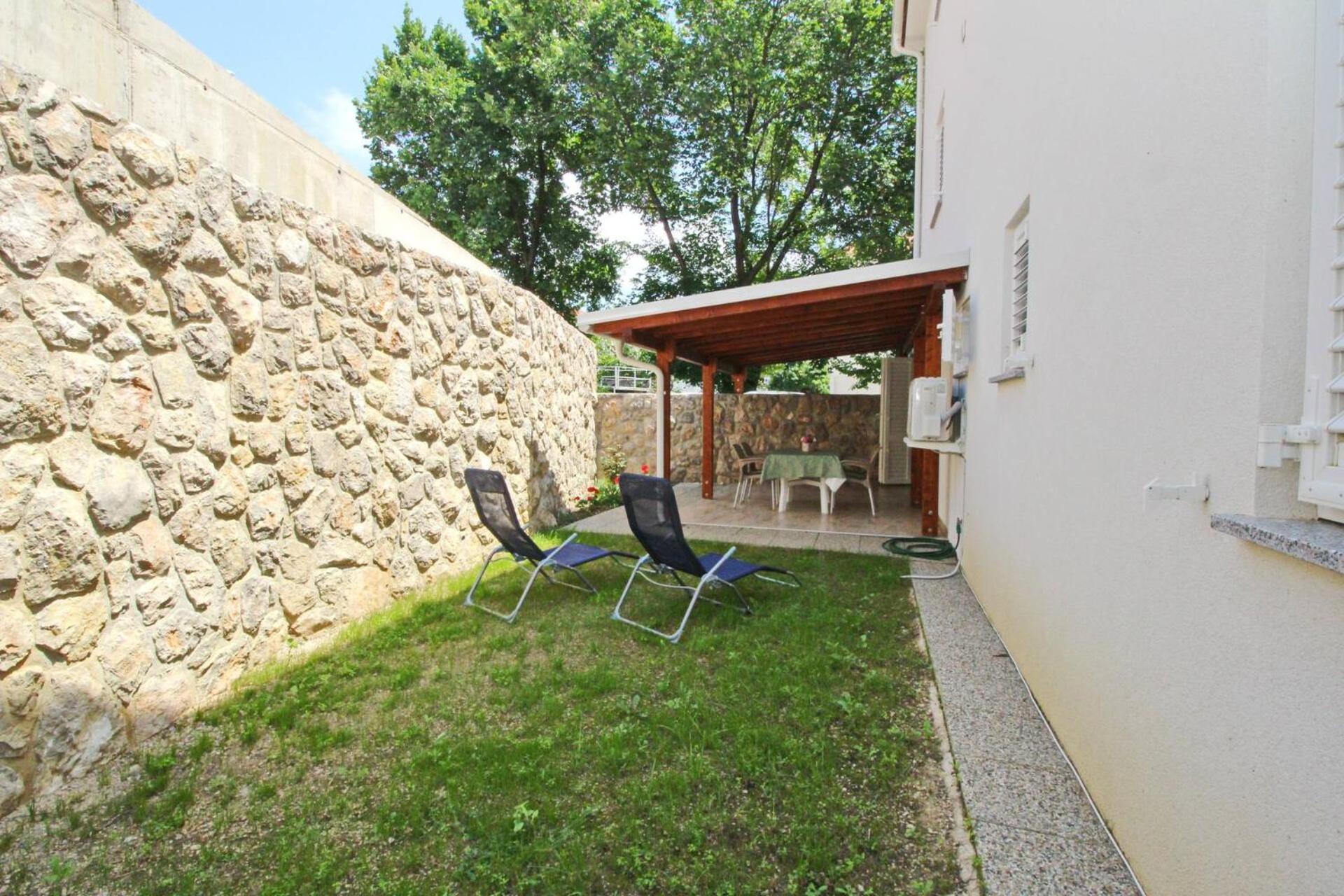Apartments Vasilic-Cugalj-Smokvina Baška Екстериор снимка