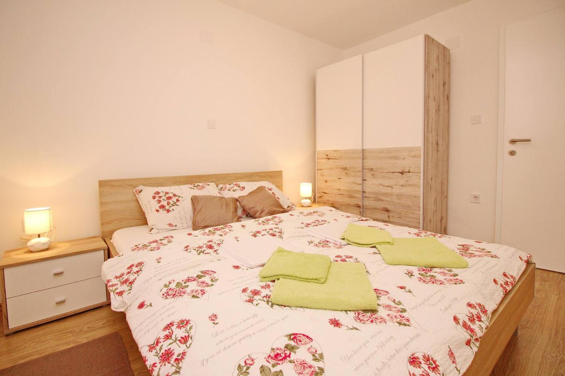 Apartments Vasilic-Cugalj-Smokvina Baška Екстериор снимка